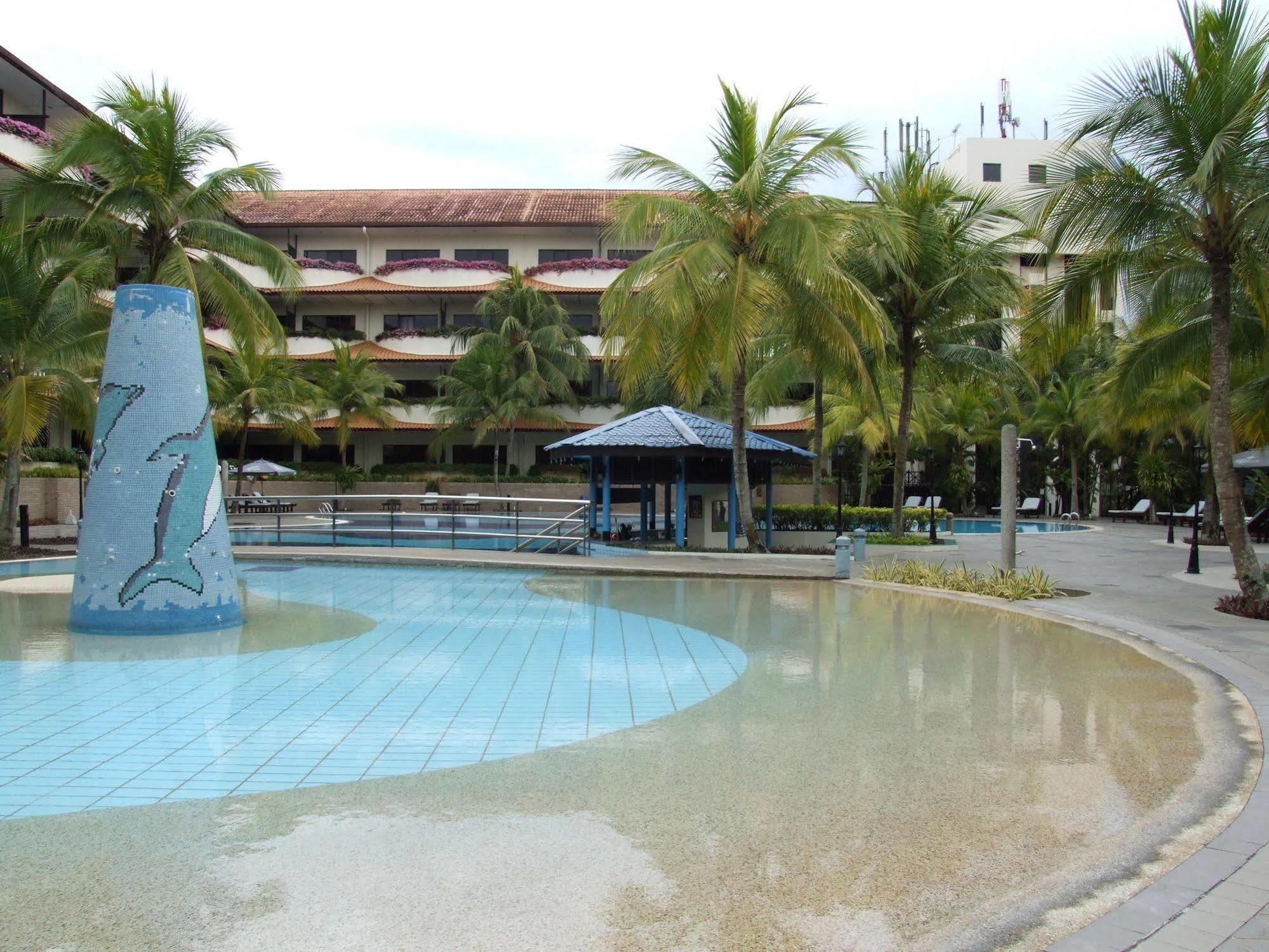 Resor Le Grandeur Palm Johor 5*